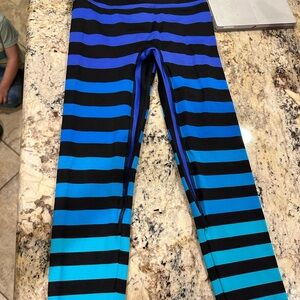K-DEER Blue and Black Striped Leggings